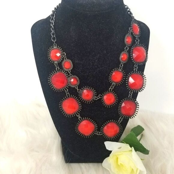 CUTE decorative Red and Gun Metal Color - Picture 1 of 6